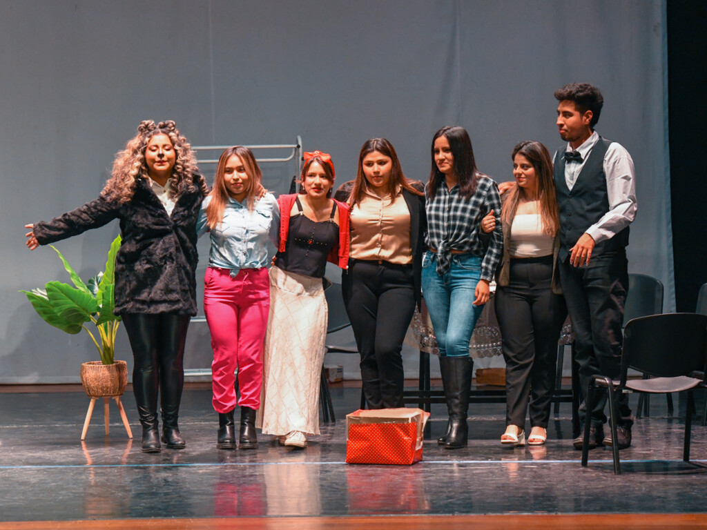 teatro 25-6